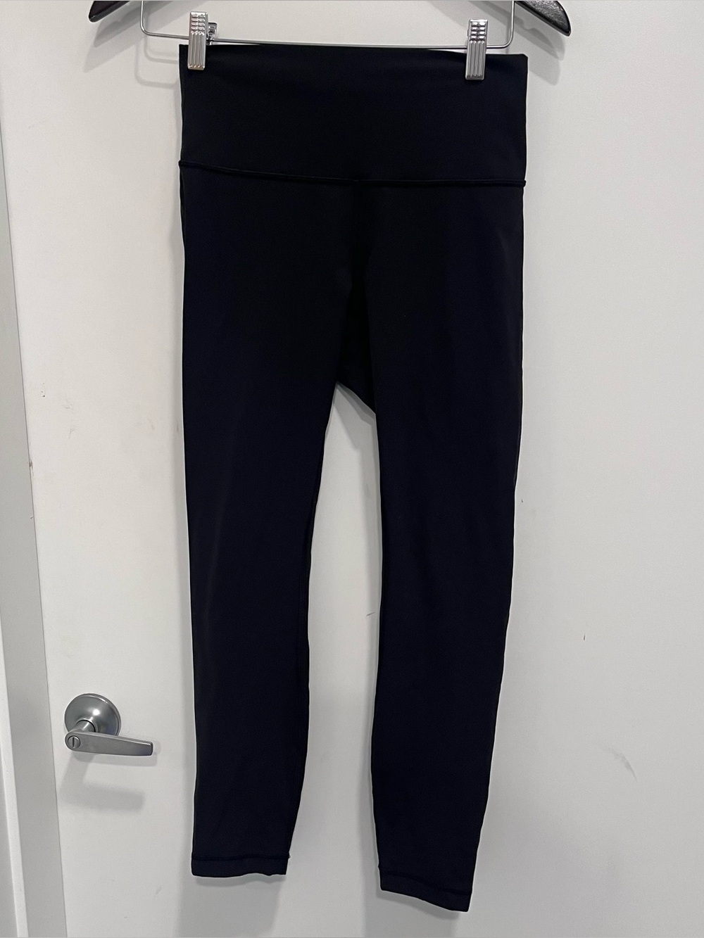 Lululemon High-Waist Black Leggings Align Size 6 Athletic Gym